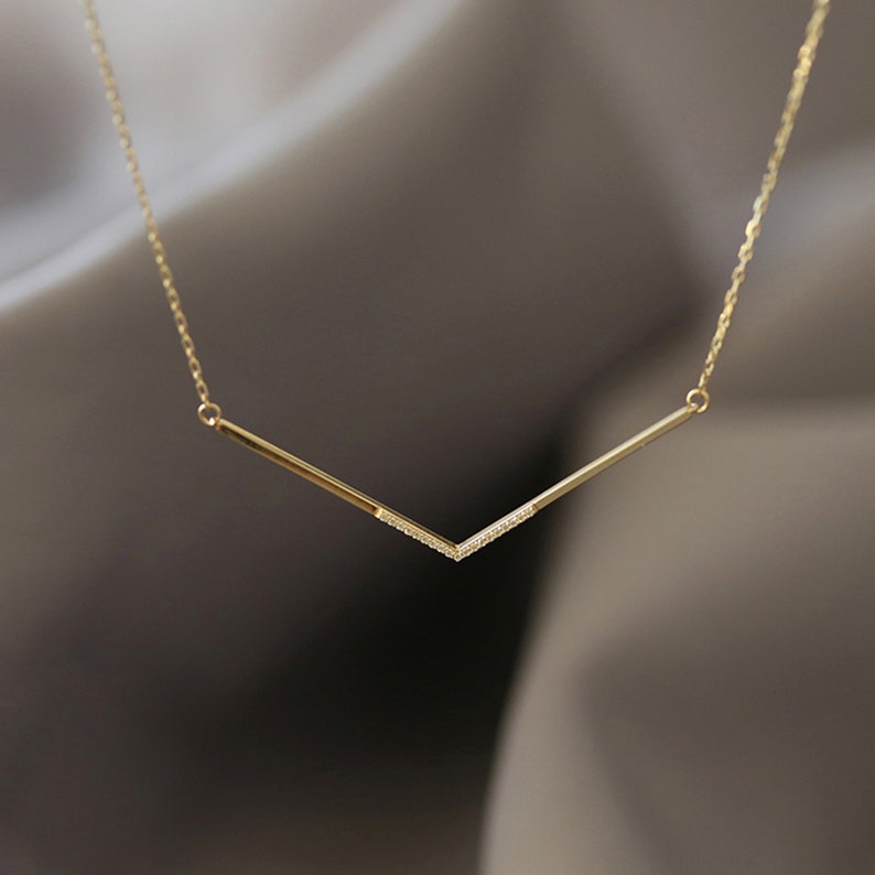 V Shaped Necklace,14K Solid Gold Chevron Necklace,Dainty Chevron V Necklace,Minimalist V Necklace Chevron Necklace,
