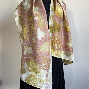 Sciarpe in pura seta, eco stampate, colori naturali, scialli eco-print, wool scarf eco printed, shawl eco dyed only natural botanical dye Rosato 45cmx150cm