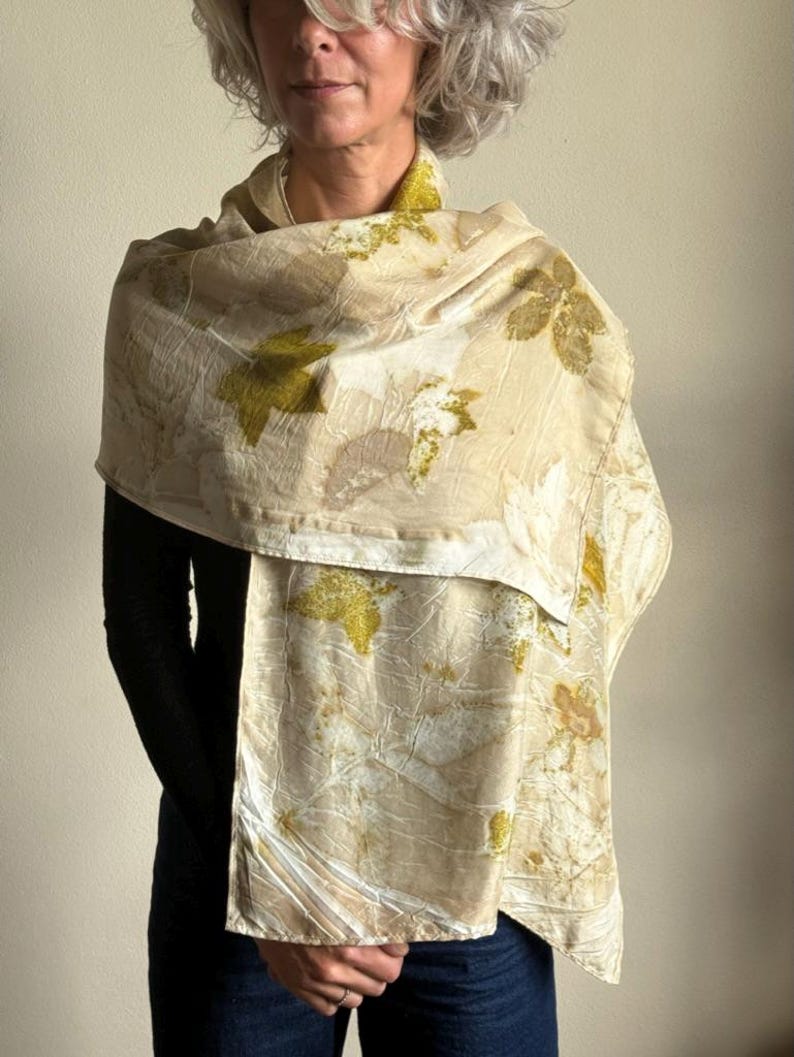 Sciarpe in pura seta, eco stampate, colori naturali, scialli eco-print, wool scarf eco printed, shawl eco dyed only natural botanical dye Beige 45x145cm