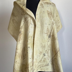 Sciarpe in pura seta, eco stampate, colori naturali, scialli eco-print, wool scarf eco printed, shawl eco dyed only natural botanical dye Cream 70x160cm