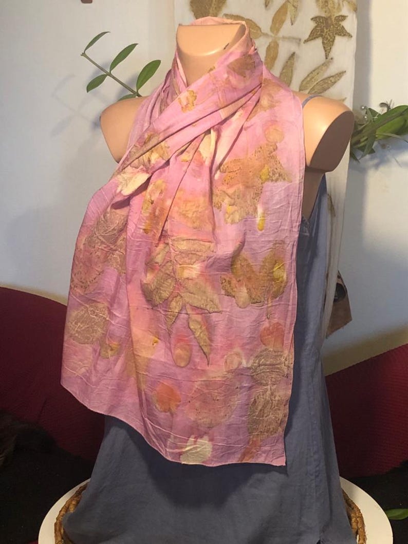 Sciarpe in pura seta, eco stampate, colori naturali, scialli eco-print, wool scarf eco printed, shawl eco dyed only natural botanical dye pink 45x150cm