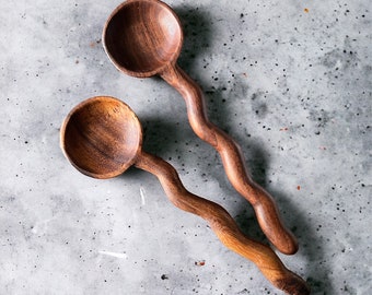 SQUIGGLE SPOON - Hand Carved Wooden Kitchen Tool/Utensil/Spoon/Spatula Unique Gift for Cooks / Gift for Bakers