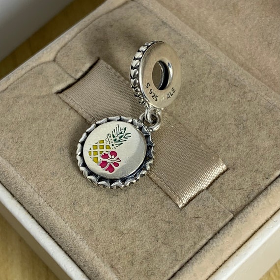 Pandora Aloha Hawaii exclusive, pineapple, flowers, Dangle Charm Pendant, S925 Sterling Silver, for Bracelet, for Necklace, Enamel craft Pandora Aloha Hawaii exclusive, pineapple, flowers, Dangle Charm Pendant, S925 Sterling Silver, for Bracelet, for Necklace, Enamel craft