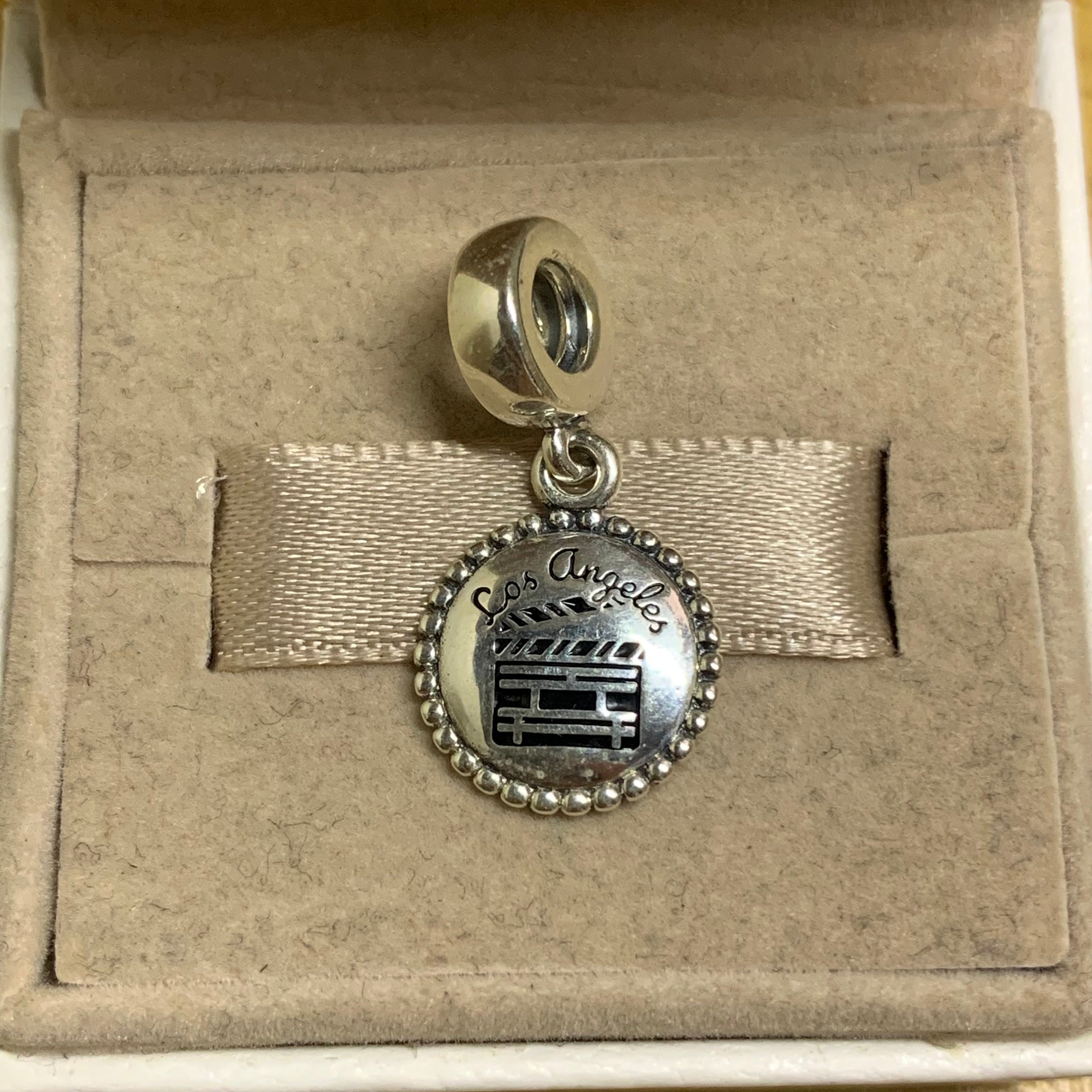 Los angeles pandora charm - Etsy 日本