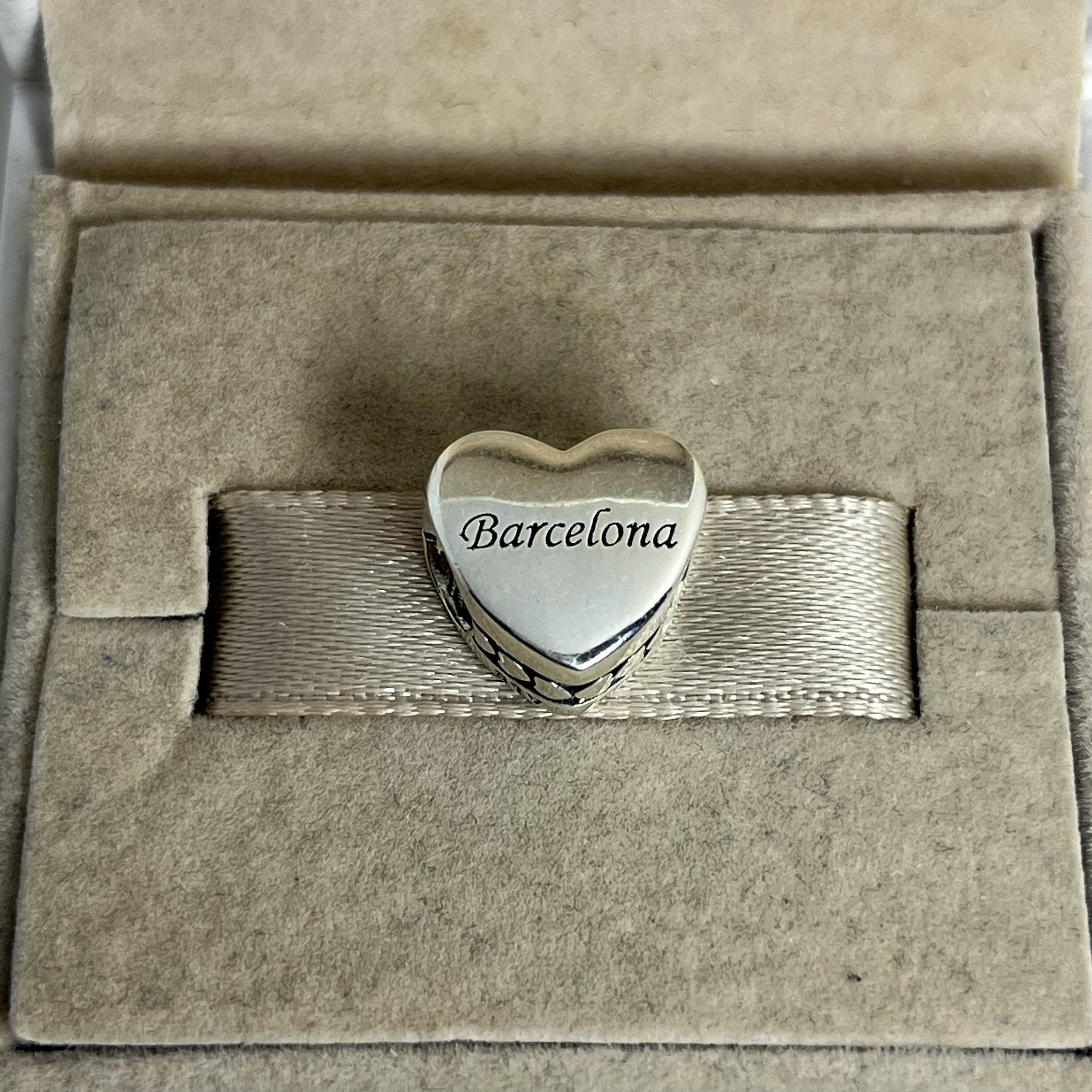 Pandora barcelona - Etsy 日本