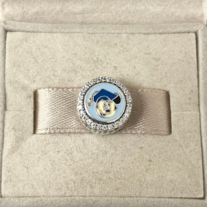 Abalorio de graduación Pandora Clase de graduados de 2024, exclusivo dije de plata S925, joyería para pulsera, collar, esmalte mixto con caja de regalo