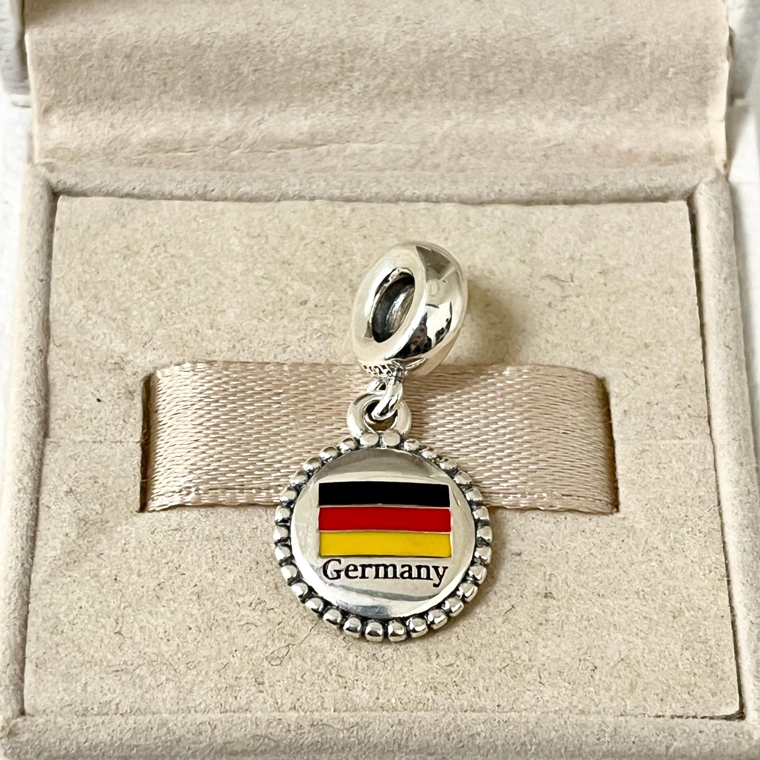 新品本物 Pandora Travel Pendant Charm Dangle Exclusive Flag Germany アクセサリー