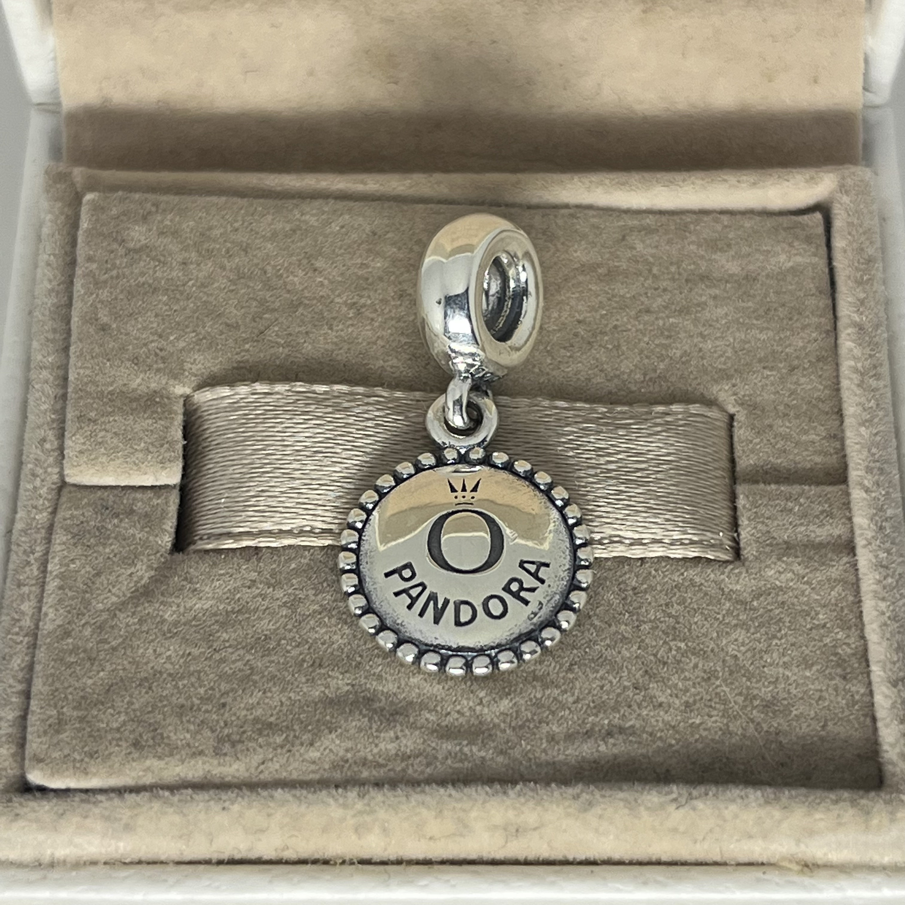 PANDORA チャーム 十字架チャーム silver - メルカリ