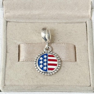Pandora America Flag Dangle Charm Hängsmycke S925 Silver Smycken för Armband för Halsband Blandad Emalj med Presentask