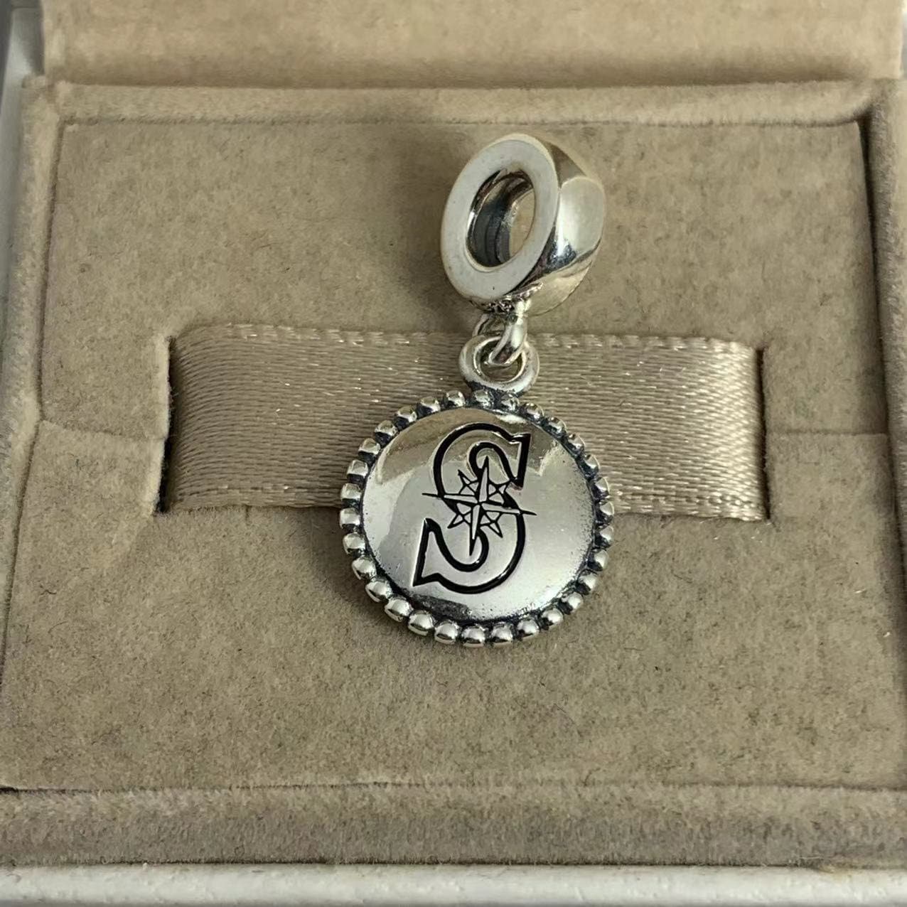 Pandora charm seattle - Etsy 日本