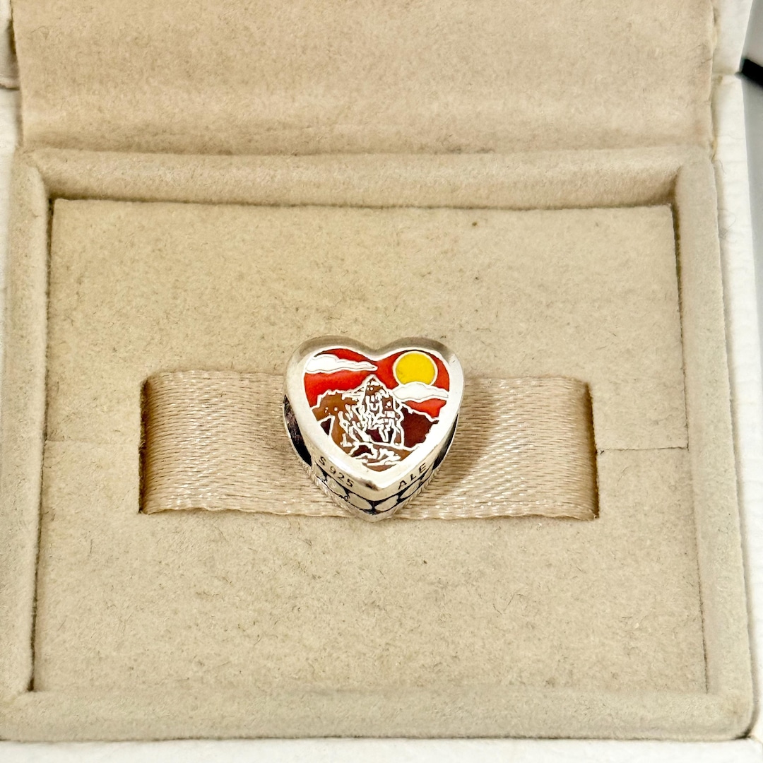 Pandora South Dakota Exclusive Heart Bead Charm Travel S925