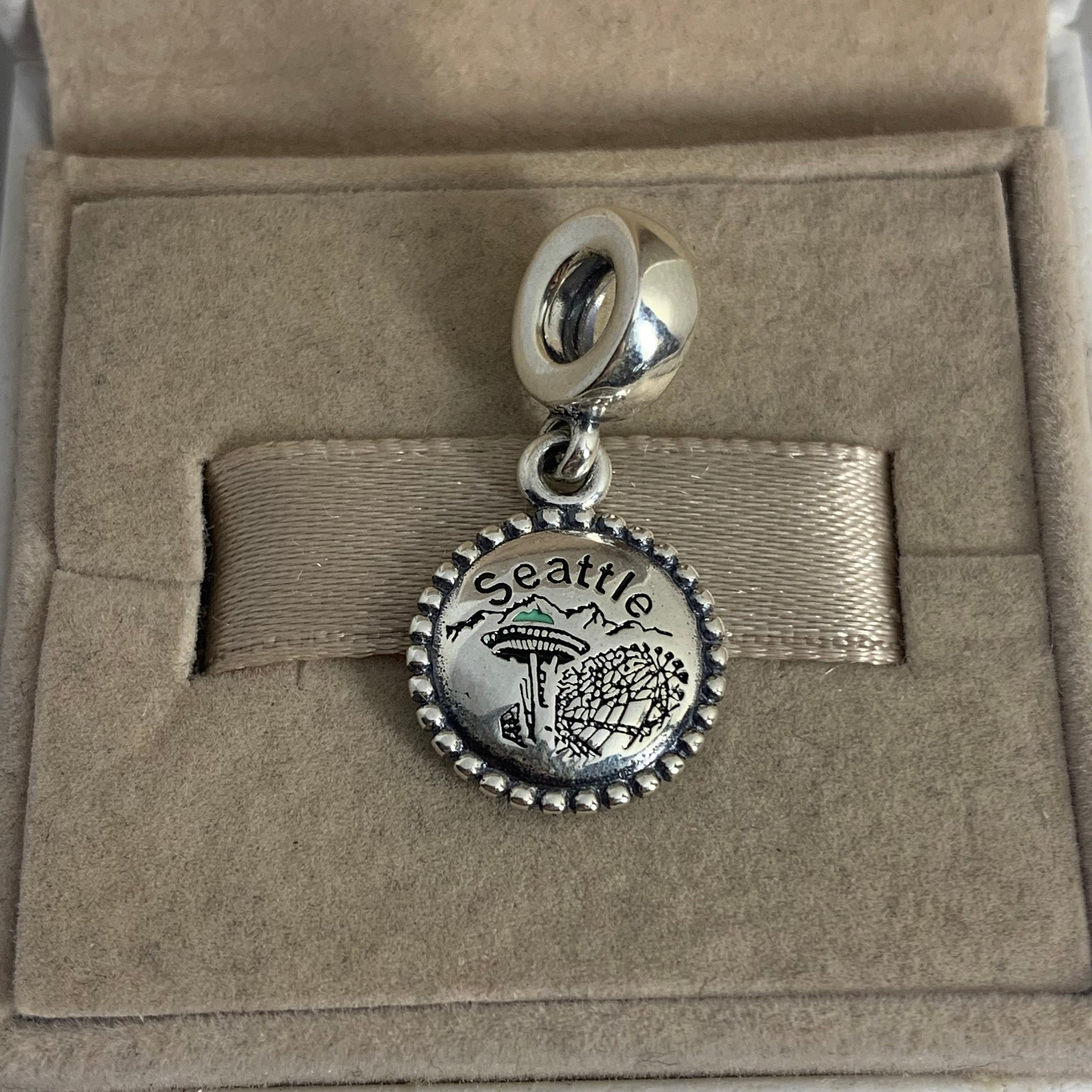 Pandora charm seattle - Etsy 日本