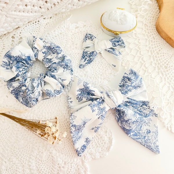 Chouchou ou barrettes au choix, toile de jouy bleu, mode femme ou enfant