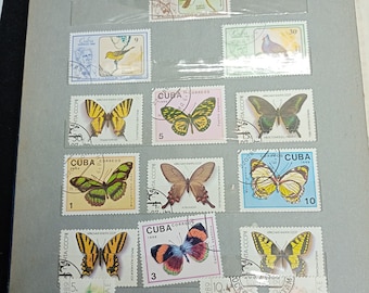 Stamp album 250 vintage stamps Stamps from around the world