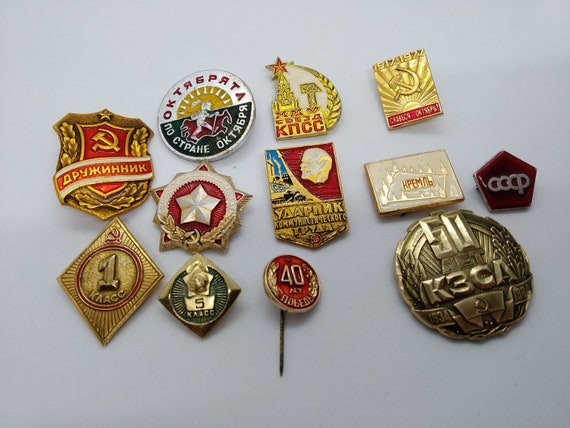Soviet Badges with Symbols of the USSR Set of Pin… - image 2