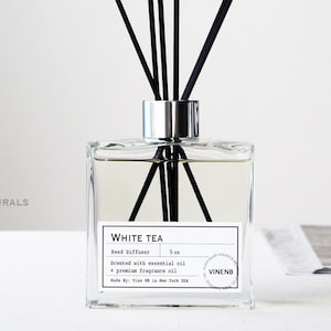 White Tea Reed Diffuser, Flameless Room Fragrance, 5oz