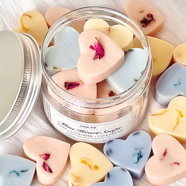 Natural Mini Heart Soaps | Herb Soap | Vegan Soap | Natural Dries Petals & Essential Oil | Party Favors | Valentine's Gift | Guest Soap