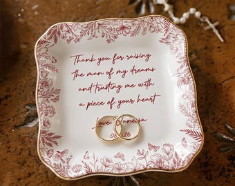 Custom Mother of the Groom Jewelry Dish, Custom Toile De Jouy Mother-in-Law Ring Dish, MOG Wedding Gift from Daughter