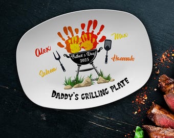 Personalized Grill Platter Father's Day Gift, Custom Handprints Grilling Plate, BBQ Serving Tray, Gift for Husband, Grill Master