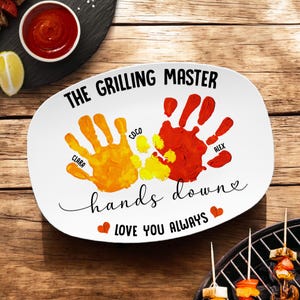 Custom Father’s Day Grilling Platter – Personalized BBQ Plate with Kids' Handprint, Funny Dad Gift, Daddy Serving Tray, The Grilling Master