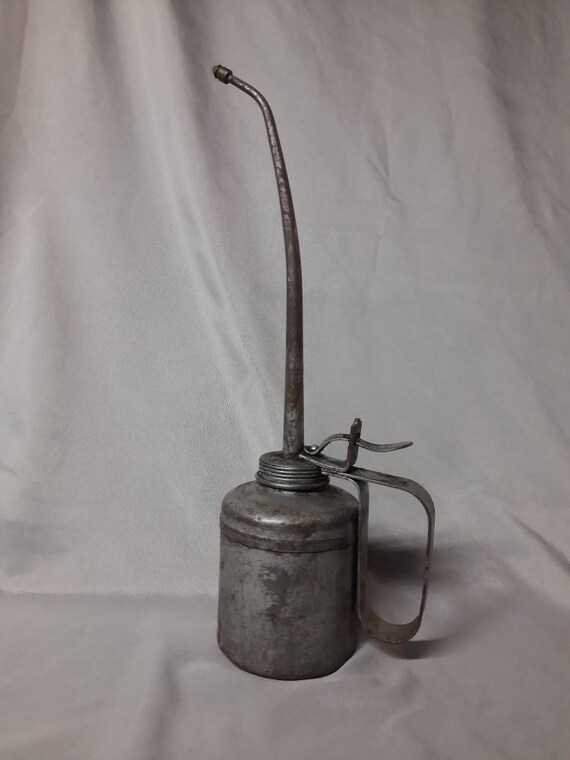 Thumb Pump Oil Can Vintage Tool Oil Can Car Collectable Etsy