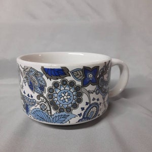 Vintage Coffee Mug, Gift for Coffee Lover, Paisley design mug, Retro coffee mug, Funky mug, 70s retro design, kitchen decor