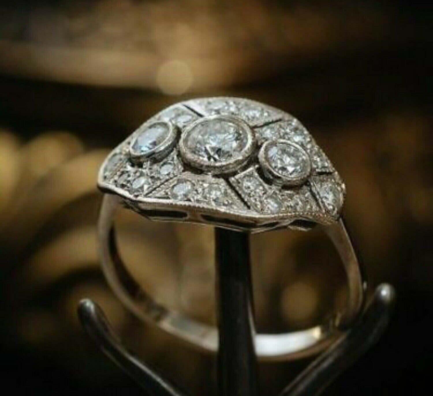 Anillo de compromiso de tres piedras vintage anillo antiguo | Etsy