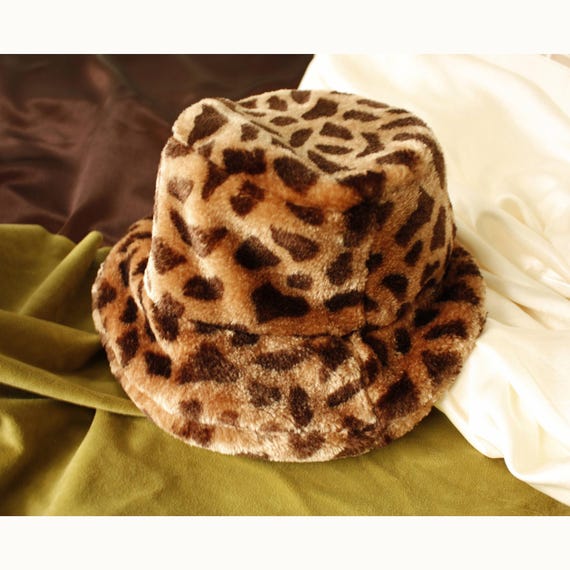 Faux Fur Cheetah Print Bucket Hat | Soft Satin Lined  display picture 1