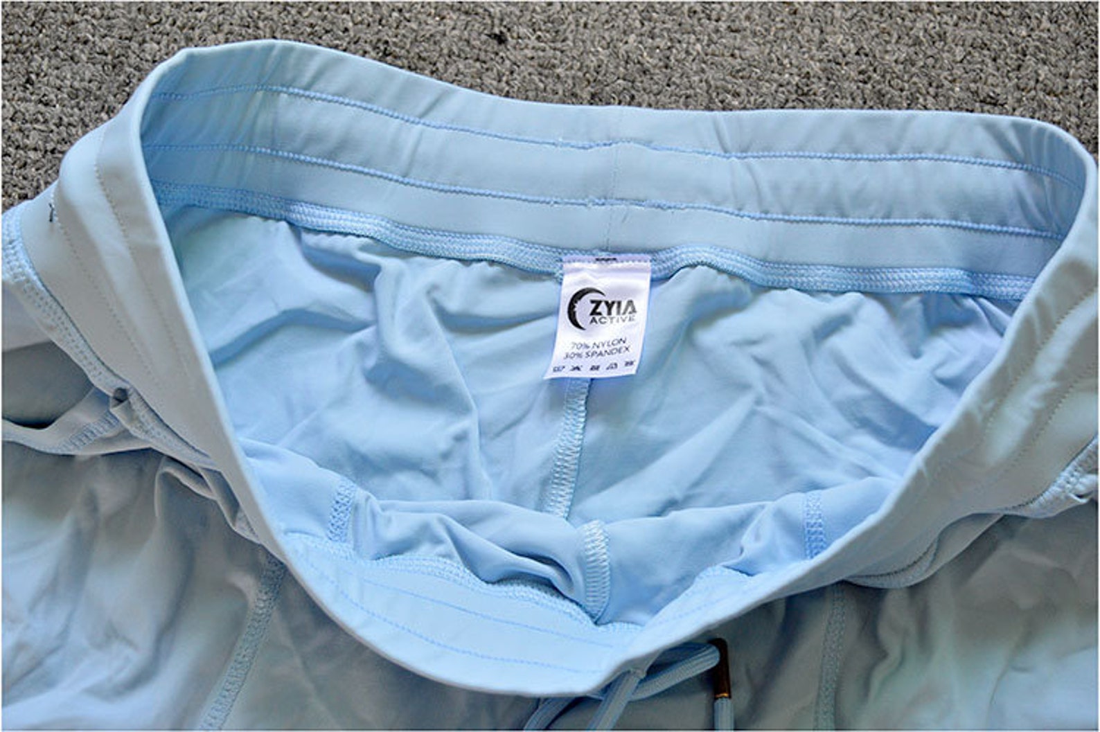 zyia peak zipper jogger sizing