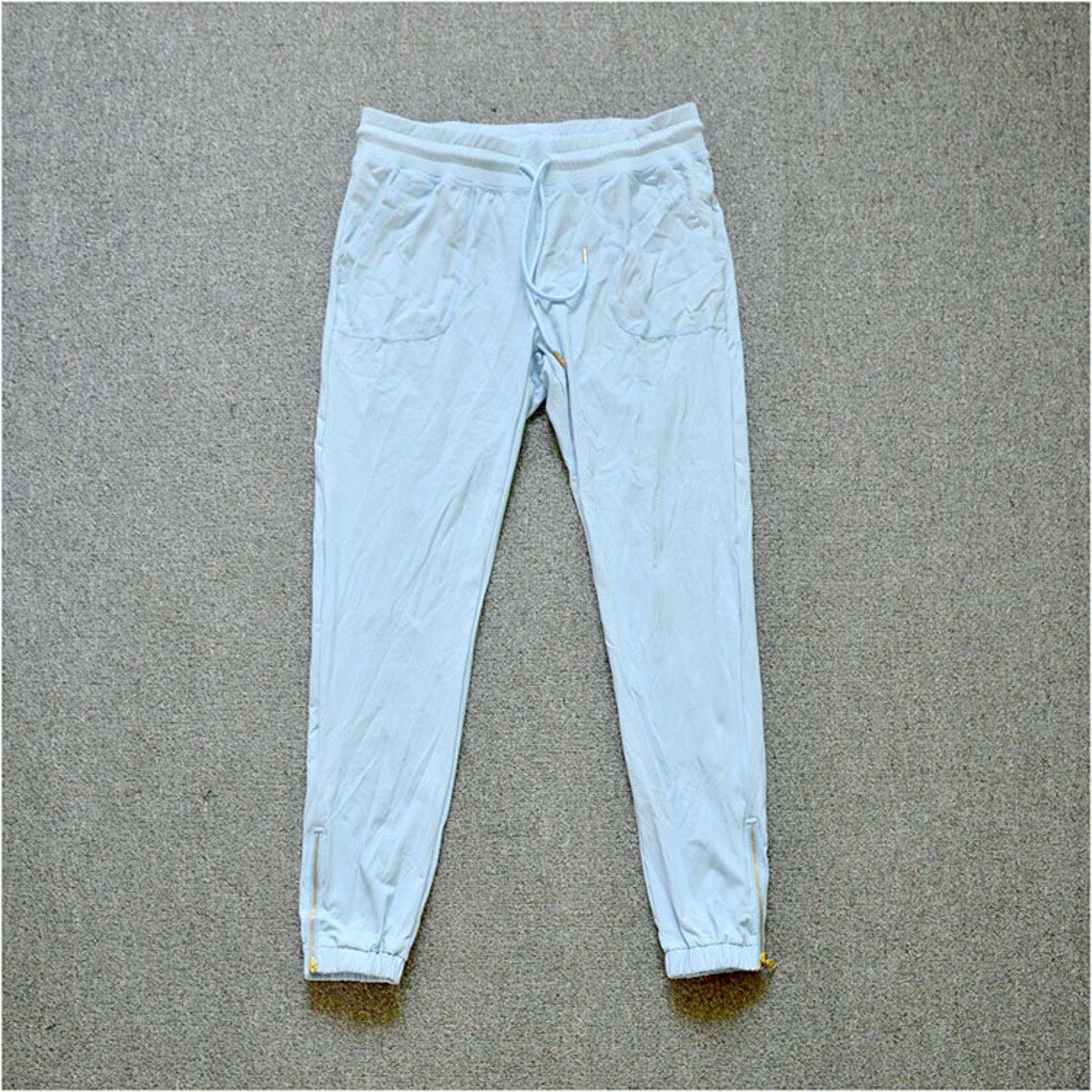 zyia everywhere zipper jogger sizing