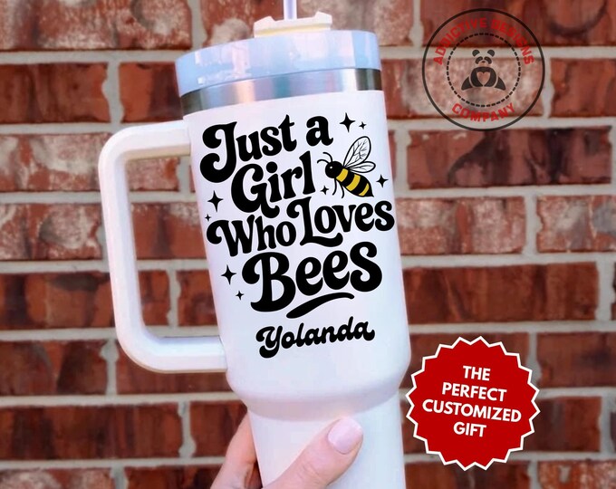 Personalized Bee Lover Tumbler, Custom Just a Girl Who Loves Bees 40oz Tumbler, Gift for Her, Bee Travel Mug, Women's Cup