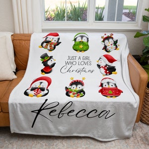 Spersonalizowany koc świąteczny, spersonalizowany koc Just a Girl Who Loves Christmas, koc świąteczny Penguin Throw, prezent dla miłośników Bożego Narodzenia dla dzieci