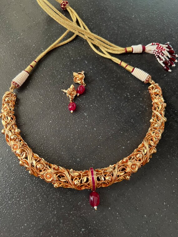 Hasli Necklace With Pretty Earrings Etsy Ireland