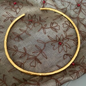 Gold Tone Hasli Necklace set | Elegant Bridal Jewellery – Famaza Couture main image 1