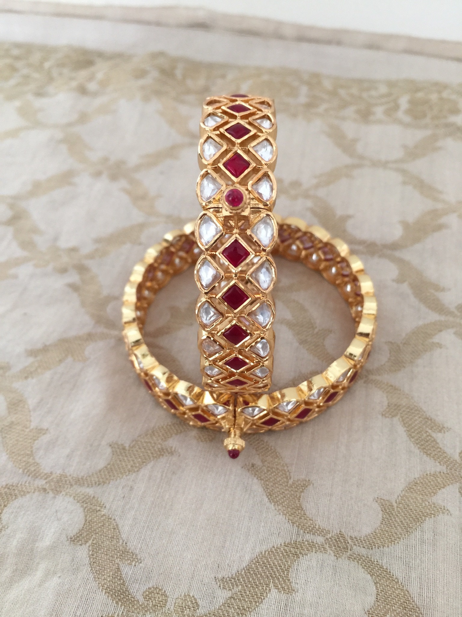 Red kundan bangles deals
