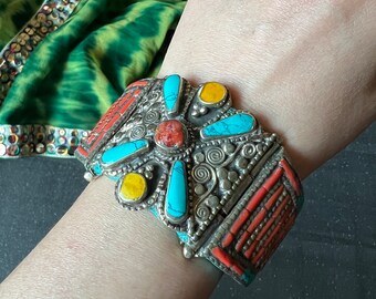 Vintage Art Bracelet/ Art Jewellery/ Handcrafted Jewellery/ Vintage Jewellery/ Statement Bracelet