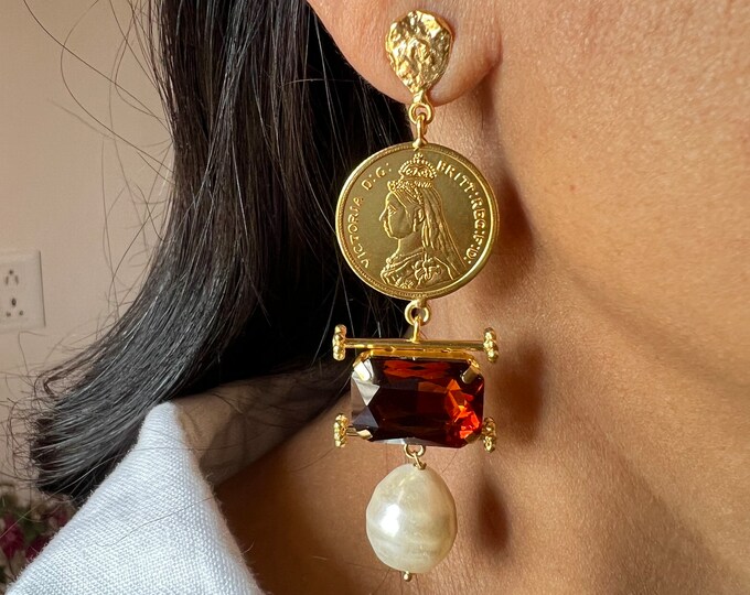 Victoria Multicolor Lattice Crystal Pearl Drop Post Earrings main image 0