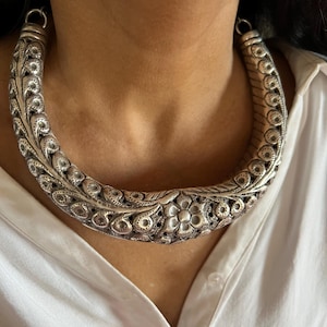 Statement Tribal Hasli Necklace