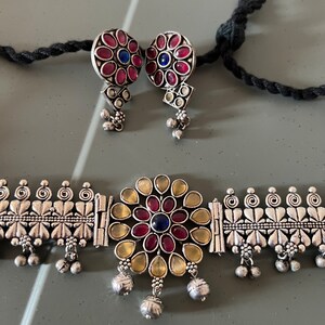 Vintage Art Choker with Statement Studs