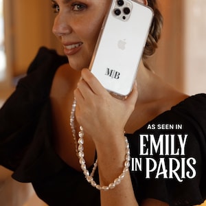 Coque transparente personnalisée pour iPhone avec 2 chaînes, dragonne pour téléphone en perles, coque de téléphone avec initiales personnalisées, coque pour iPhone monogramme avec nom/initiales