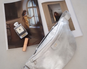 Silber Personalisierte Echtleder Gürteltasche, Crossbody Tasche, Echtleder Bauchtasche, Ledertasche