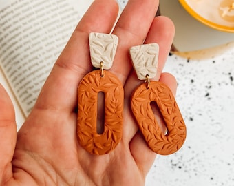 Boho Orange matte hoop earrings, modern earrings, medium size earrings, Polymer Clay Earring, Pumpkin Orange, Fall fashion, 70s Nostalgia