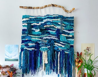 Tenture murale tissée bleue, tapisserie turquoise, décor à la maison abstrait, art mural océan, art de fil maximaliste, décor à la maison boho, oceancore