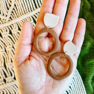 Brown Hoop Earrings, Big dangle earrings, gift for mom, statement earring, earth tone jewelry, Fall Jewelry, Autumn Accessories, Beige hoops