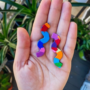 Abstract Squiggle Earrings, Wavy Statement Earrings, Rainbow Squiggly jewelry, Colorful Polymer clay, teacher gift for Grand Millennial