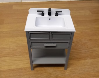 Dolls House 1:6 Bathroom Vanity Unit in a range of colours, with Sink, and Taps.