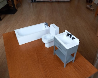 Dolls House 1:6 Bathroom Set, with Bath, Toilet and vanity unit in a range of colours, 1/6