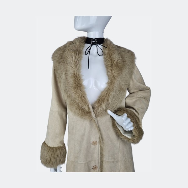 Manteau Afghan Penny Lane beige vintage de l'an 2000 avec bordure en fausse fourrure hirsute, petite taille