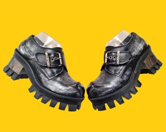 Manowar 90s Mottled/Marbled Leather Lug-Sole Chunky Platform Oxford Shoes W/ Side Buckle & Metal Heel Detail, Goth/Grunge, EUR 36 UK 3 US 5