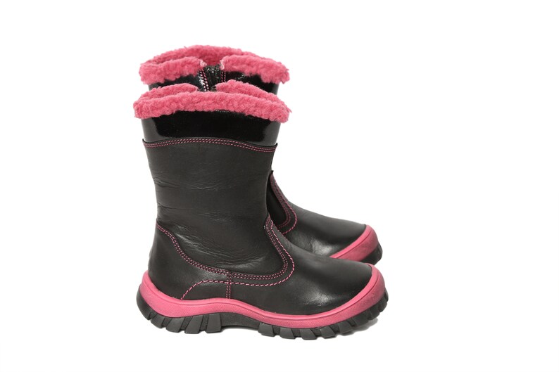 Merida Girls Premium Genuine Calf Leather Nubuck In Black Color With Pink Fur Lining & Detailing Durable Stylish Kids Youth Zip Ankle Boots image 2